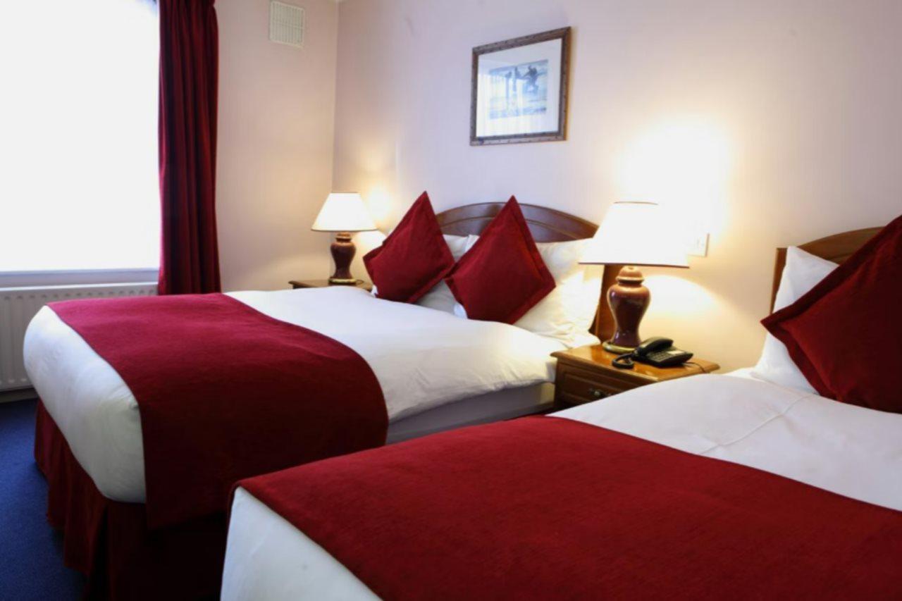 Charleville Lodge Hotel Dublin Room photo